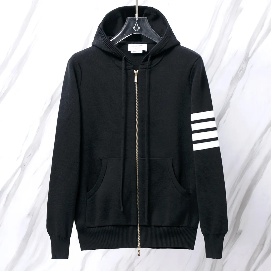 ：M 24（TB ） THOM BROWNE .TB TB Breathable Same Style ：White/Gray/Navy Blue/Black Size：1/2/3/4